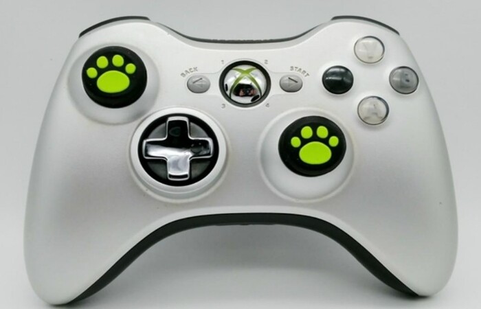 xbox 360 controller for microsoft with a transforming d-pad