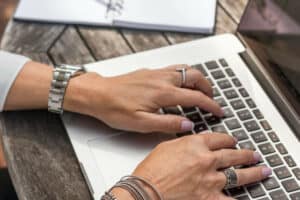 how to change font on chromebook