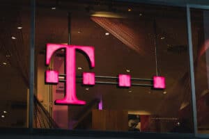 does straight talk work with Tmobile